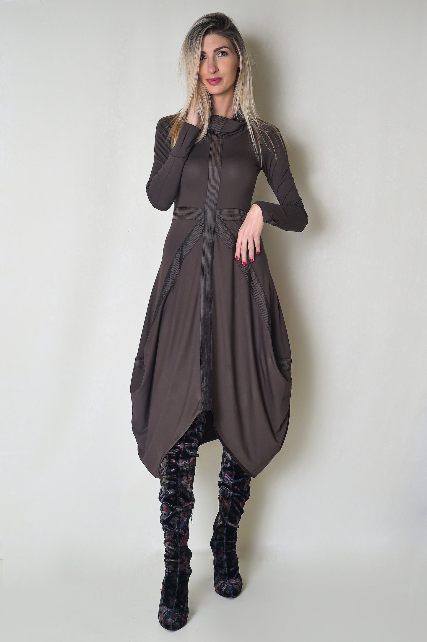 Brown Long Sleeve Women Dress with Decorative Elements