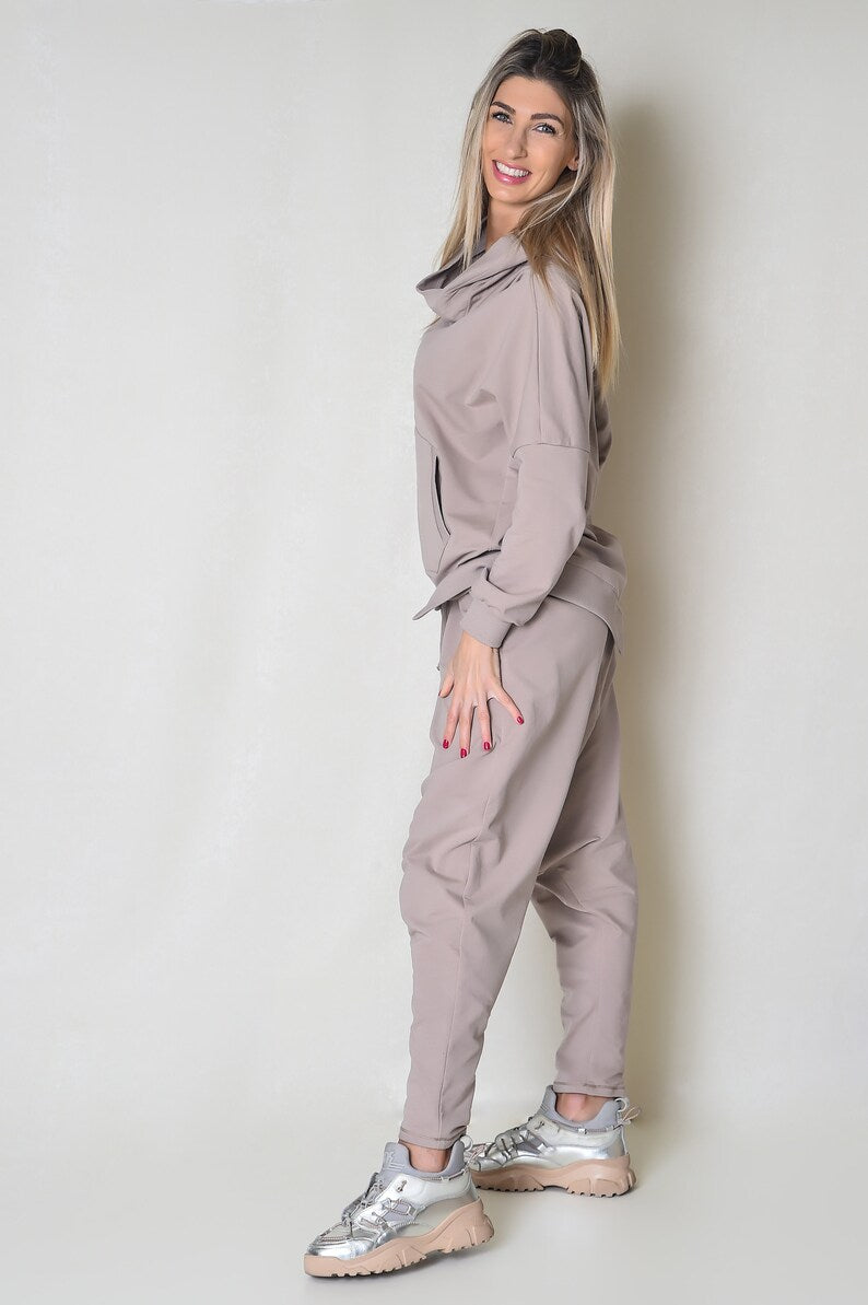 Dark Beige Women Drop-Crotch Pants, Harem style